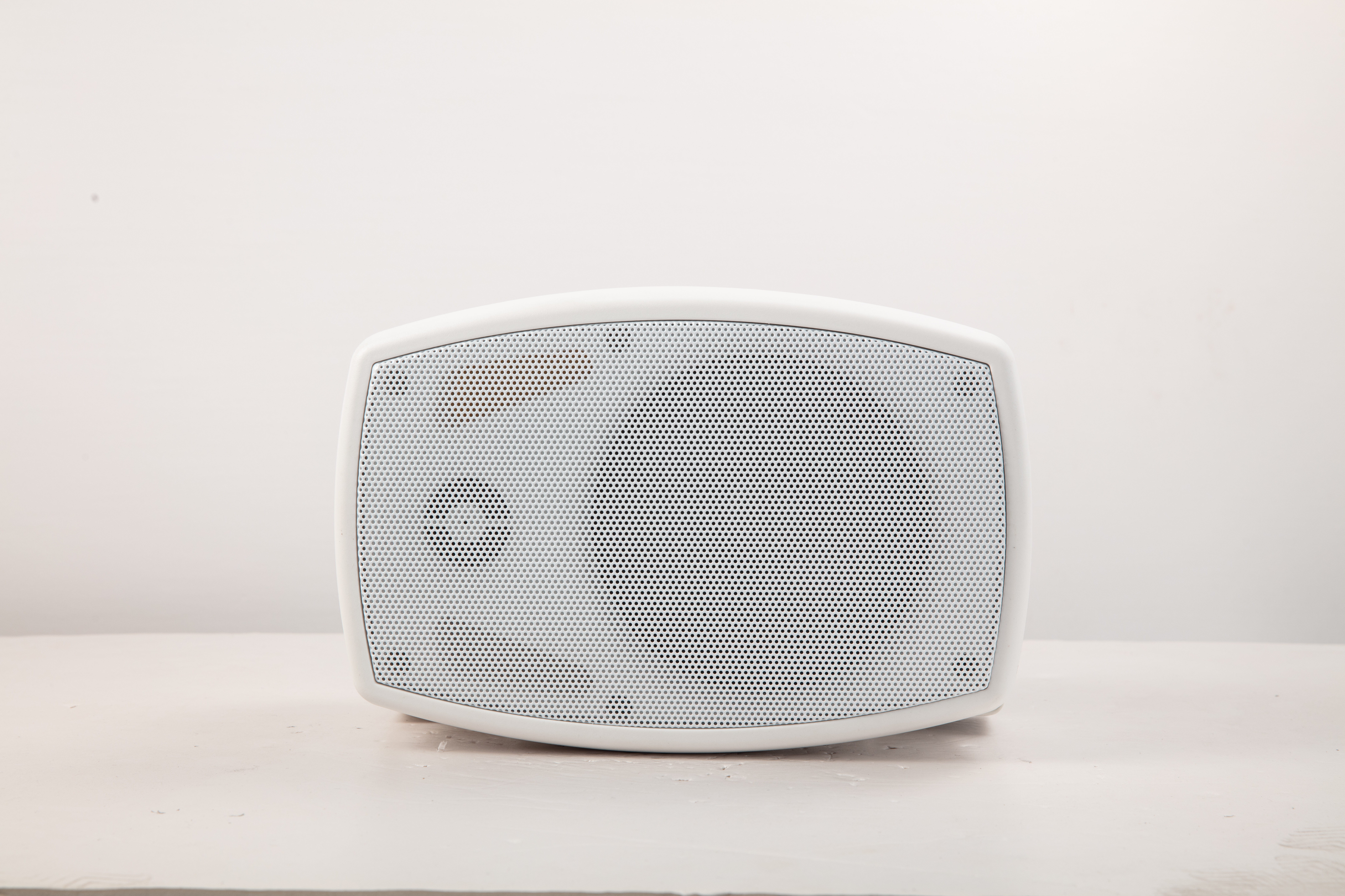 208A Professional Wall Mount Speaker System | Metal & Plastic Portable Audio Speakers