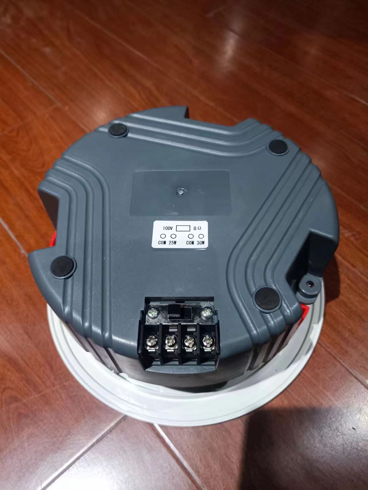 805 10W 8Ω Cost Effective Ceiling Speaker for Commercial Karaoke Bars PA System