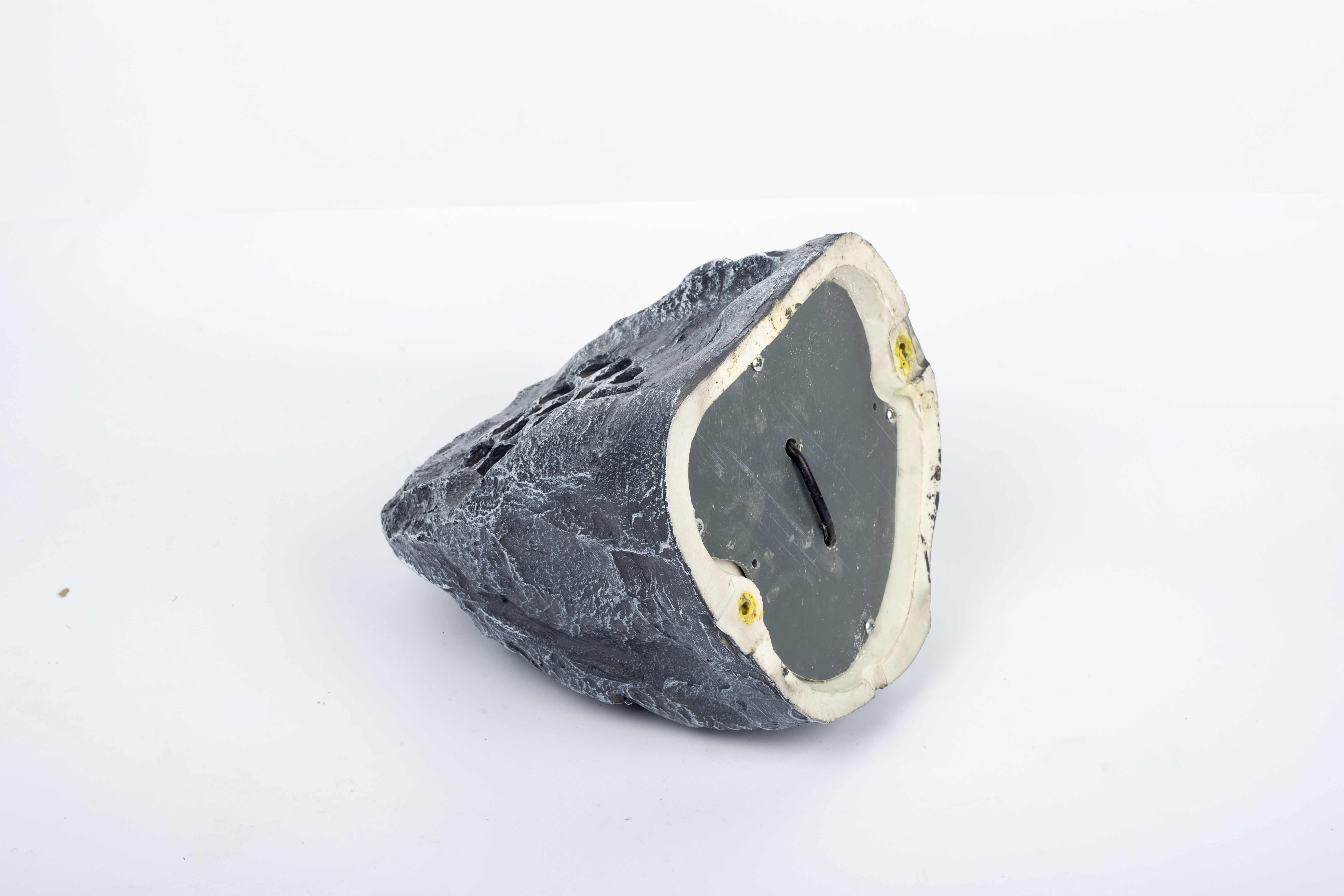 CP-38 20W All Weather Stone Shaped Outdoor Garden Speaker 5" Woofer Two Way Full-Range Wired PA Landscape Speaker