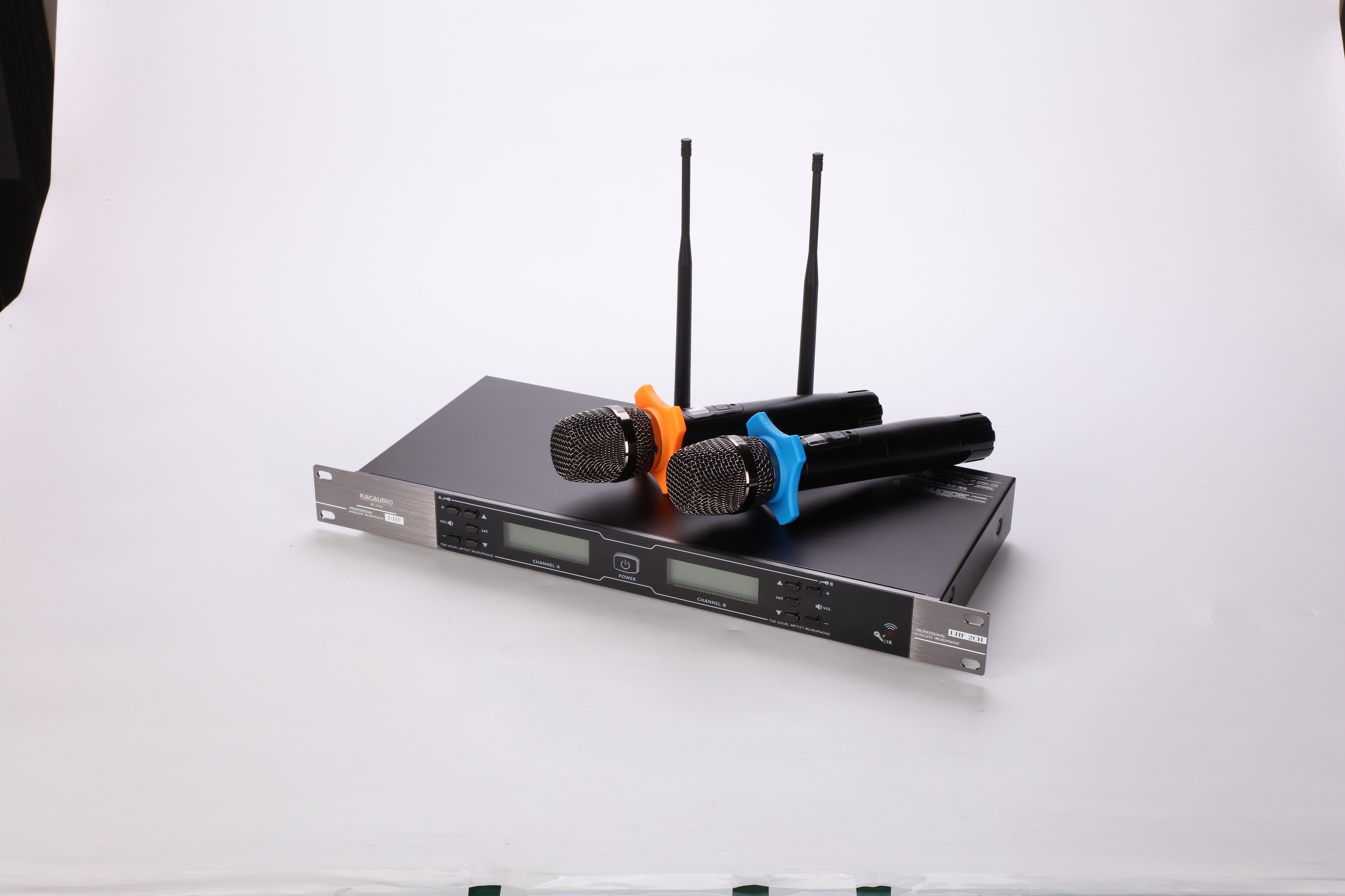 WE-2020 Dual Channel Wireless Handheld Microphone 150M Long Distance Professional Karaoke Stage Mic