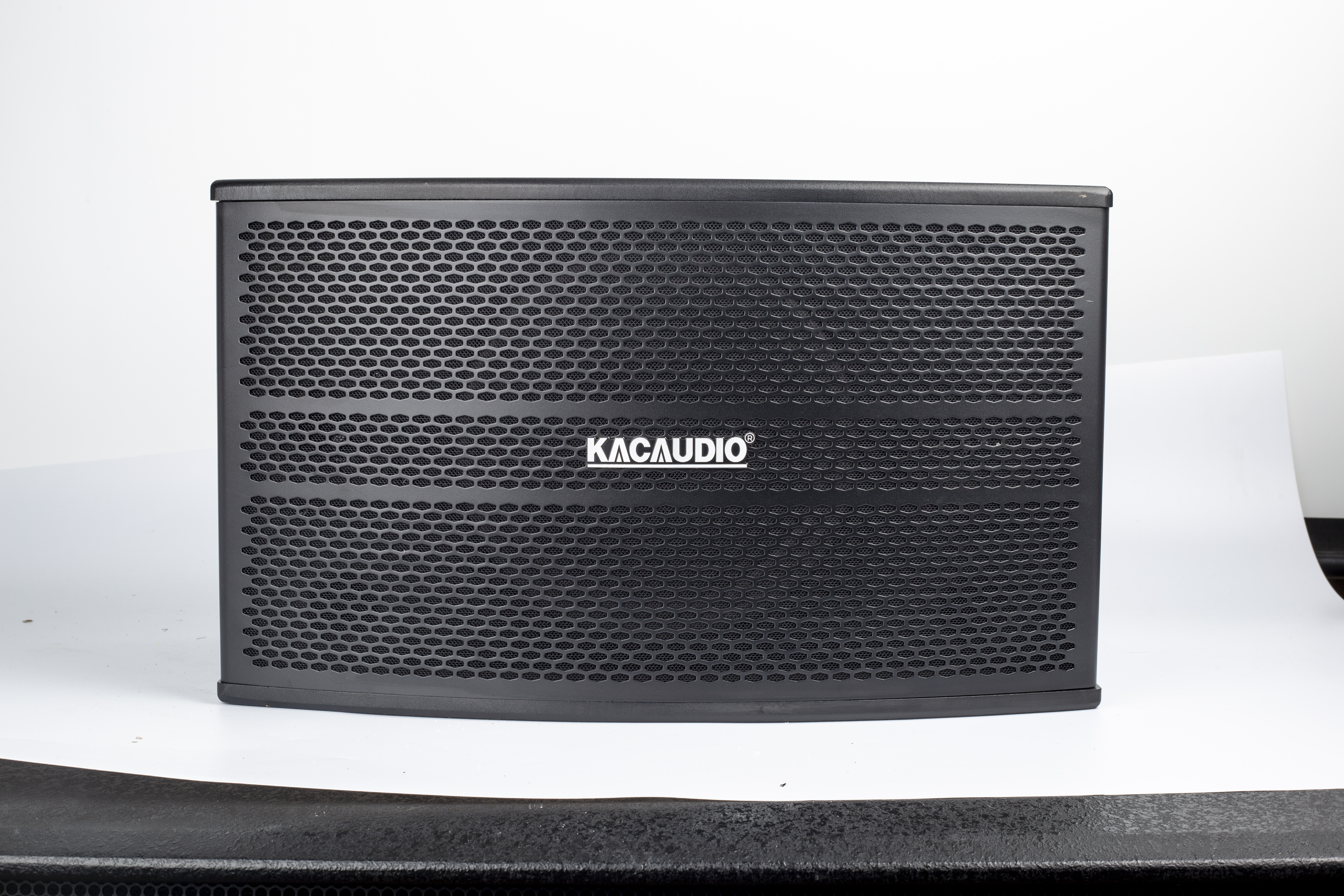 Model 880 150W 300W Max 3 Unit Conference Speaker 8Ω MDF Cabinet Indoor PA Speaker for Meeting Room