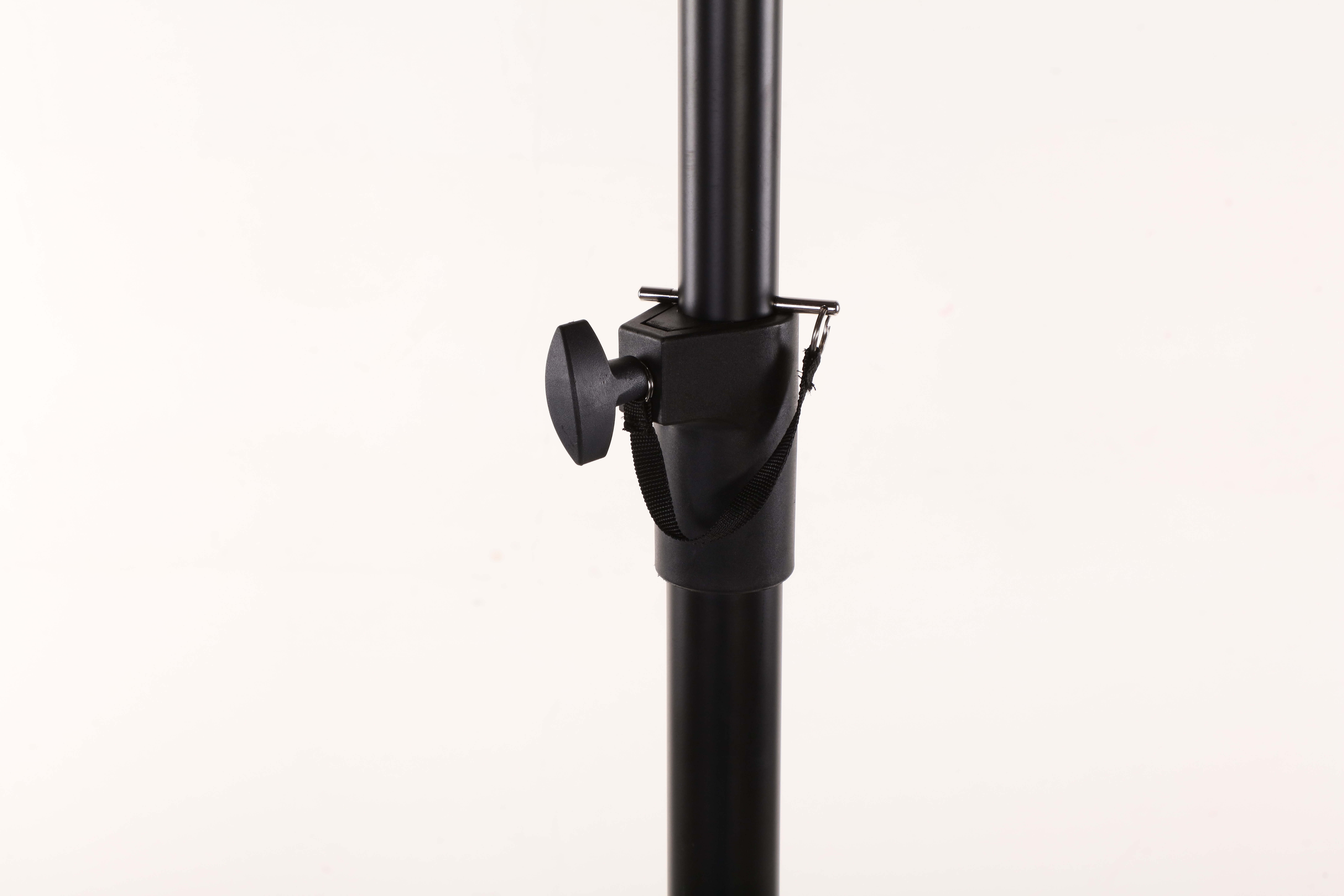 Model 502-5 All Iron Telescopic Speaker Stand 1-2m Height Adjustable 80kg Load Black Surround Speaker Projector Bracket